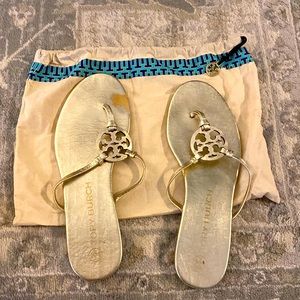 Tory Burch Metallica Gold Flip flops